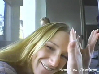 Homegrown Oral: Gen Padova đút sâu vào cổ họng con cu to