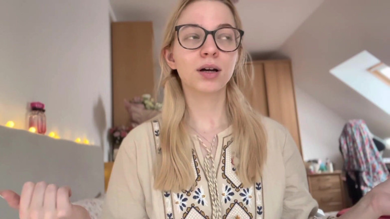 Goddess_Bella_Rae: Seni eğitecek bir sahibe nasıl ve nerede bulunur