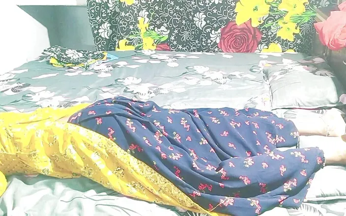Rakul008: Real Desi Bhabhi Fucked by Devar After Resting
