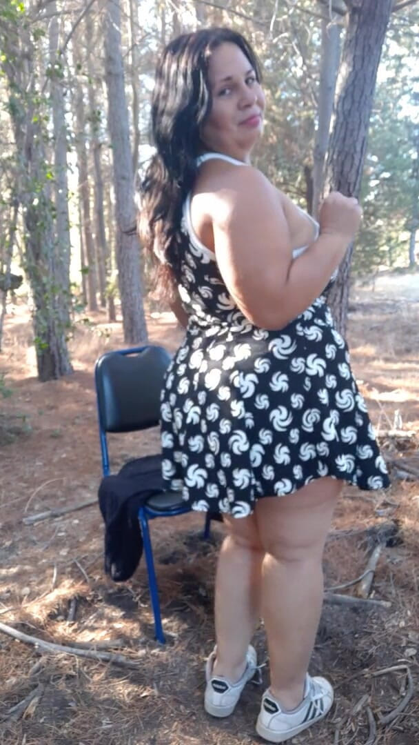 Riderqueen: Stepmommy in outdoors