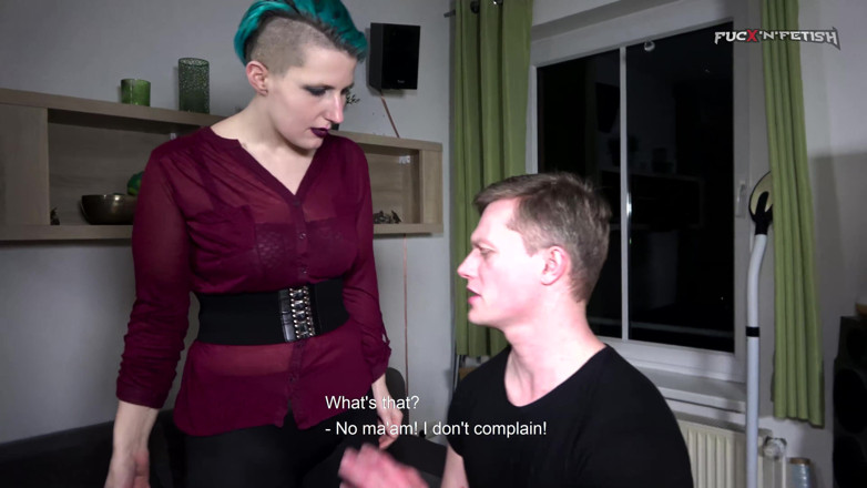 Fuck n Fetish: Nadrobić moją maminsynek - fem dom