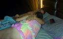 BBW Pleasures: Bbw-vrouw trekt echtgenoot af voor het slapengaan