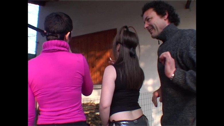 King Of Amateur: The Lesbians