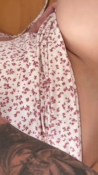 Můj soused přijde ke mně domů na šálek cukru