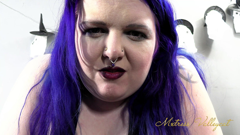 Mxtress Valleycat: The black widows midnight snack