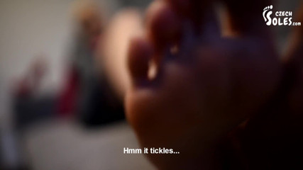 Czech Soles - foot fetish content: Les bas nylon puants de la prof