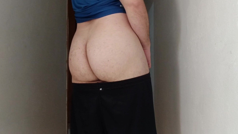 amateurbrazilian: I Lowered My Shorts so I Wouldn't Pay the Bill