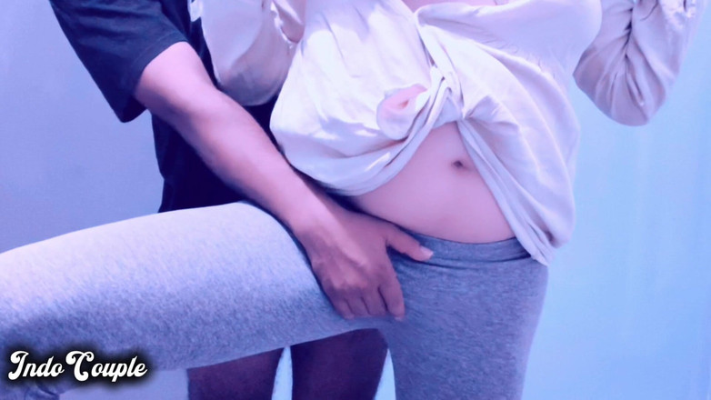 Indo Couple: हिजाब लड़की असली मुस्लिम जोड़ा चुदाई