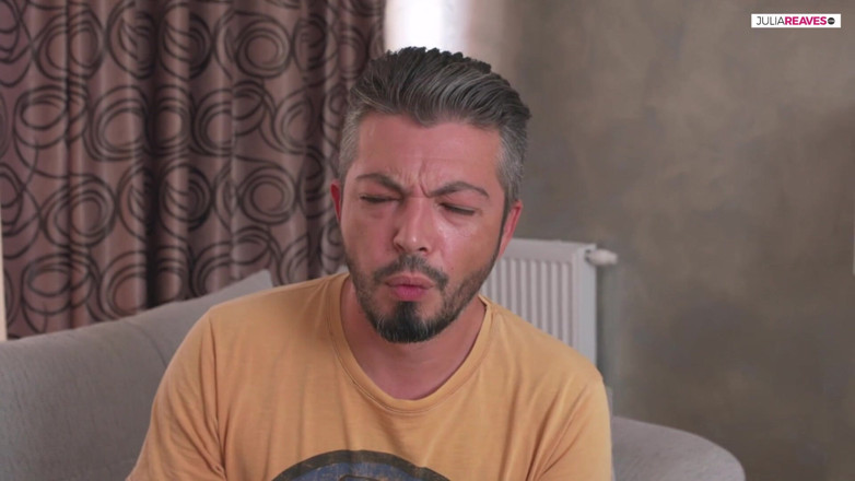 Cuckold Fuckers: Helena fickt vor den augen ihrer freundin