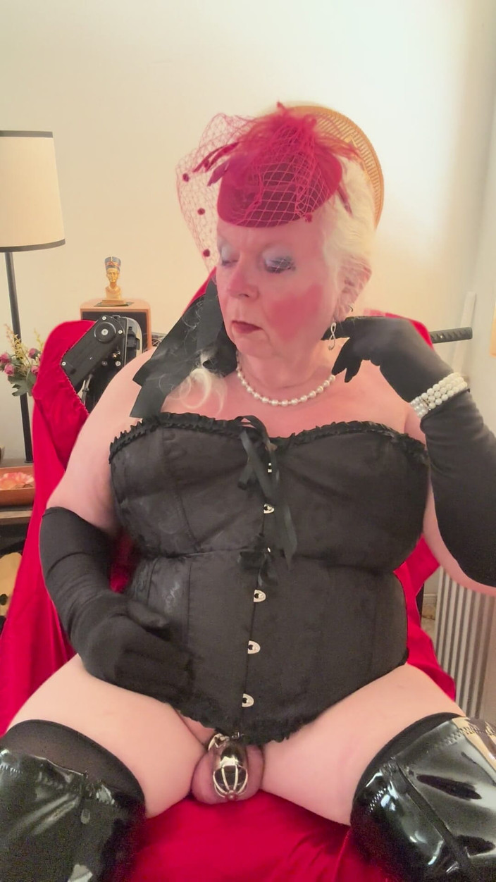 Constance: Singularité perpétuelle