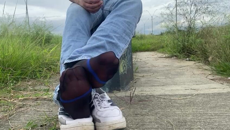 Mr Feet Colombia: Mi Massaggerai, Leccerai E Annuserai I Miei Piedi Finché Non...