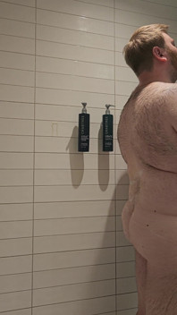 Chub sprchy v Hotelu