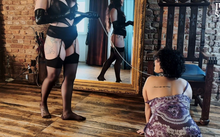 LUXurious Sins: Sudut pandangan pertama penguasaan lesbian menjilat pepek