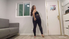 Your fantasy studio: Scoreggia in leggings neri