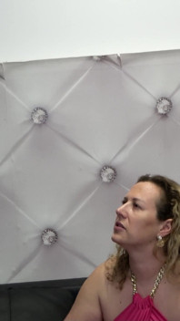 Alemanas tetonas naturales grandota madura Kathy seducen a chico para follar duro