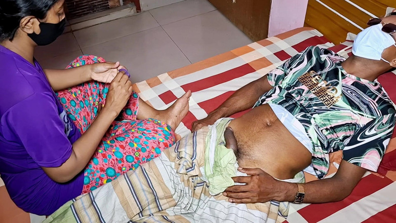 Hot girls video: Adik tiri seksi dengan tubuh langsing lagi asik habis-habisan