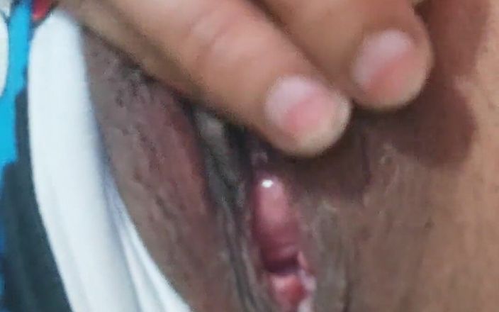 Brunette_sexy93: Rica close-up masturbação
