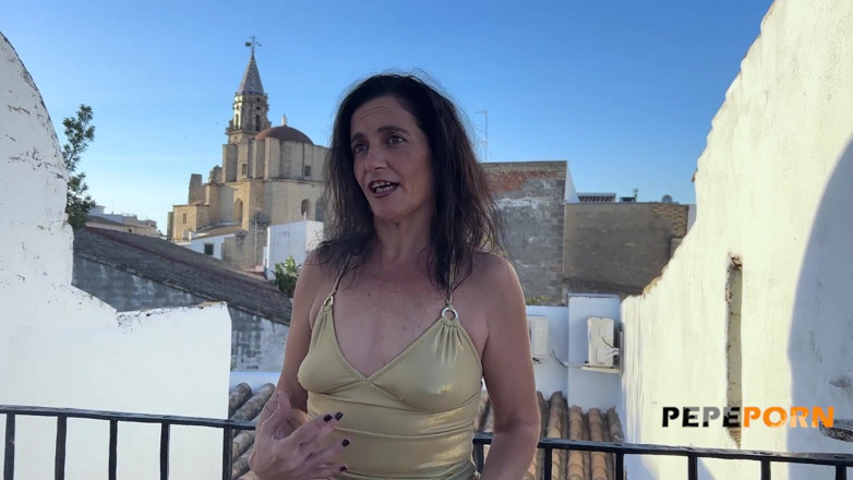 PepePorn: Noemi Picara behöver mer än en kuk! en fantastisk puma på...