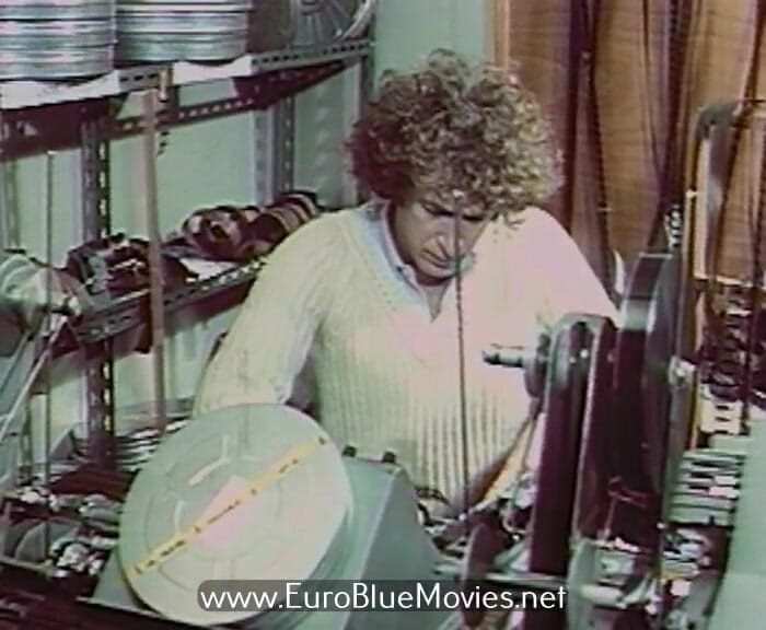 Euro Blue Movies: La Mouillette - Degetul (1978)