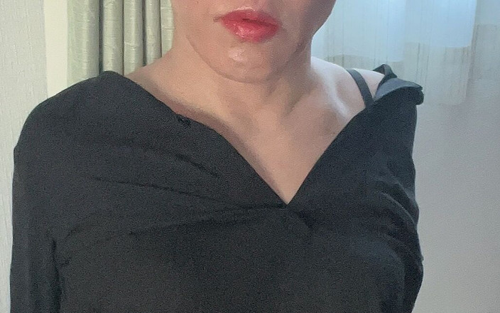 Serina SissyBitch: 日本の弱虫痴女セリーナ01