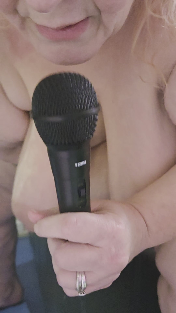 HerculesnVENUS: Con điếm lại bắn nước vào con cu của bạn