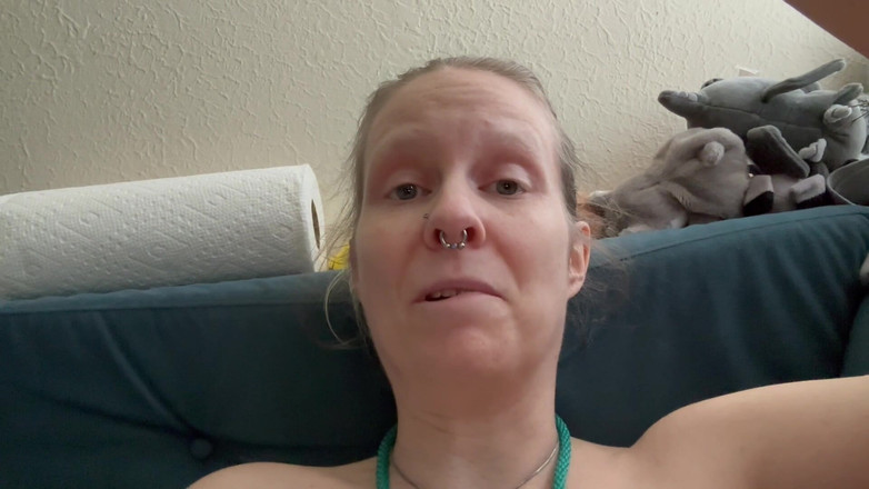 Hot potato girl: Fucking My Needy Cunt with Nothing but Tiny Pen