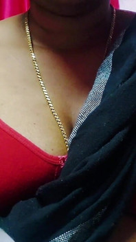 Seks panas desi mohini bhabi besar