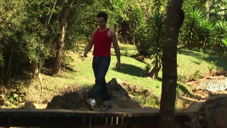 SEXUAL SIN GAY: Dos latinos follan por el culo en medio del bosque (Brasil...