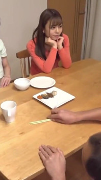 誘惑的な姉妹たち。無邪気さが欲望に変わる一つの屋根の下で暮らす。- エピソード5