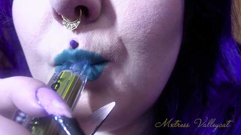 Mxtress Valleycat: Ty i czyja armia?