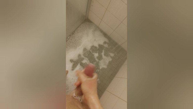 Bayer911: Pod sprchou Chcaní a Cum Mix