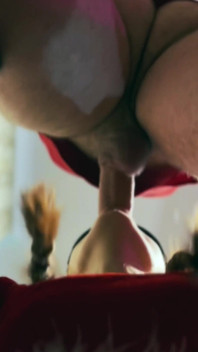 Holiday Heel Fetish: Santa Girl’s Wild Ride & Boot Cumshot