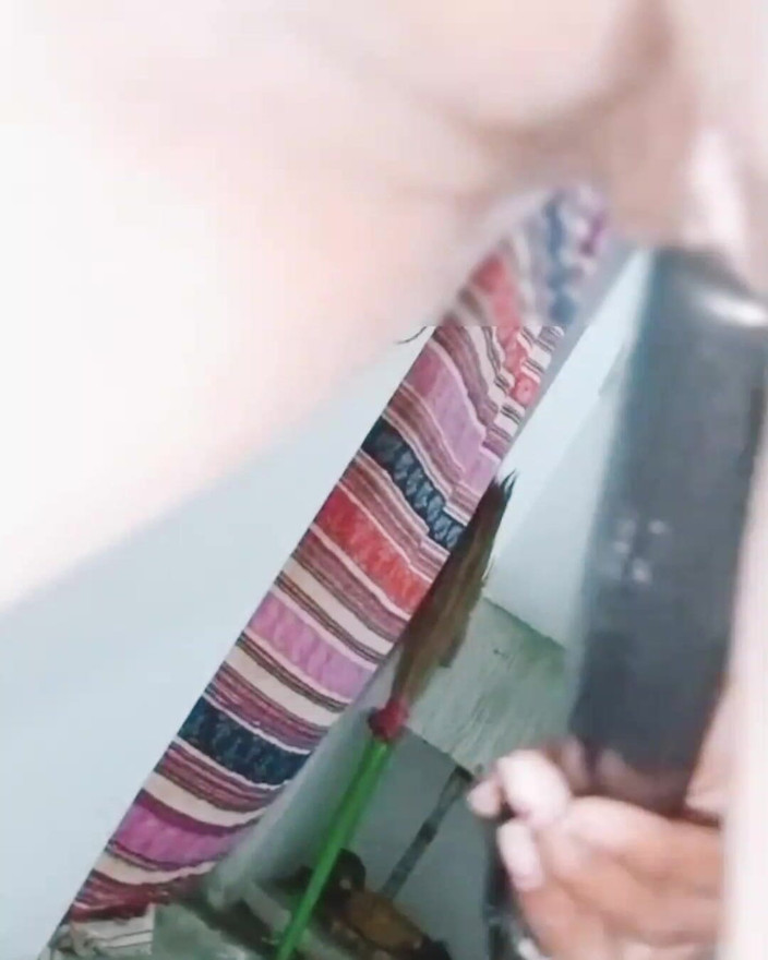 IndianVibeX: Oh mio Dio, Questa figa o l'Oceano?