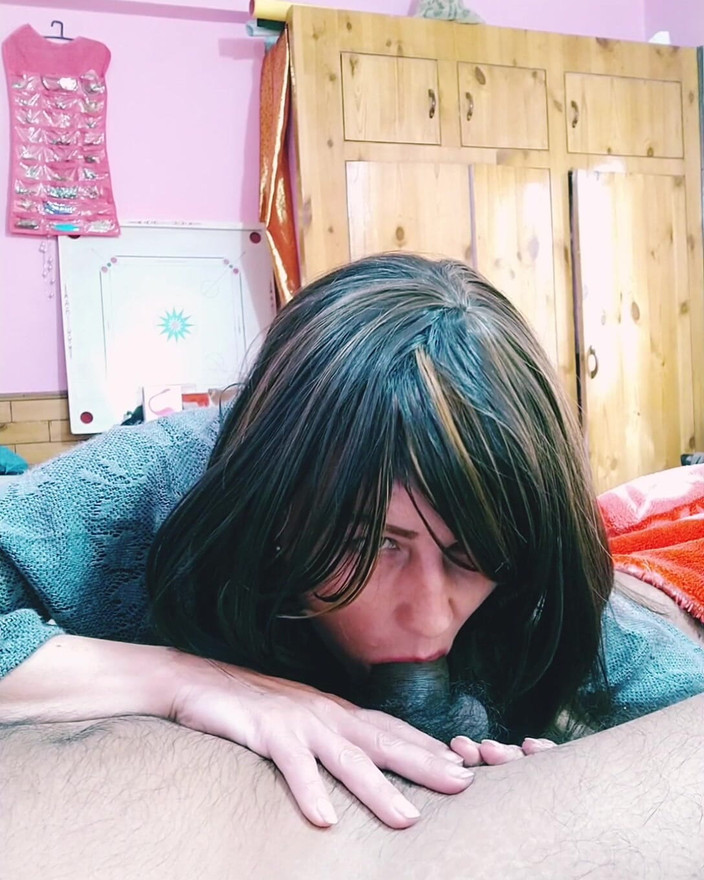 Bolly Karma: 흑인 대물 자지로 외로움을 잊어버린 밀프