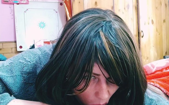 Bolly Karma: MILF zapomina o swojej samotności z BBC