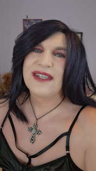 I Enjoy S&m and I Enjoy Giving Oral Sex!