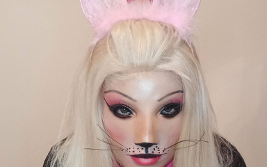 Erica Doll: Catgirl má hračku