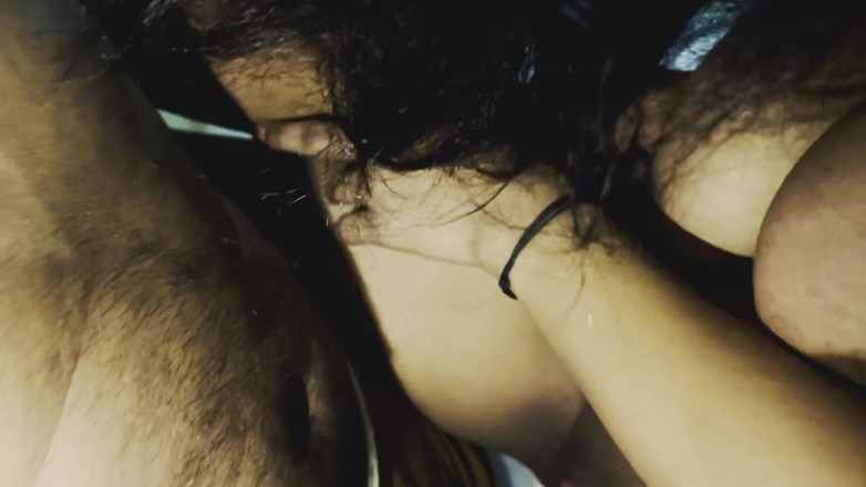 NikiRathod: フェラチオ、彼女と騎乗位、友達