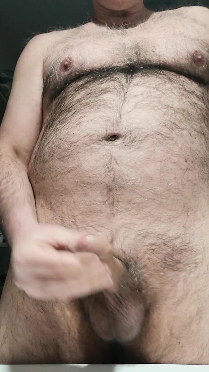 Setesesso7: 洗面台に落ちる精液の量!