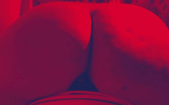 Riderqueen BBW Step Mom Latina Ebony: Riderqueen in der toilette für fans