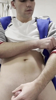 Cute Twink Boy Fucks Flashlight And Cums Really Hard