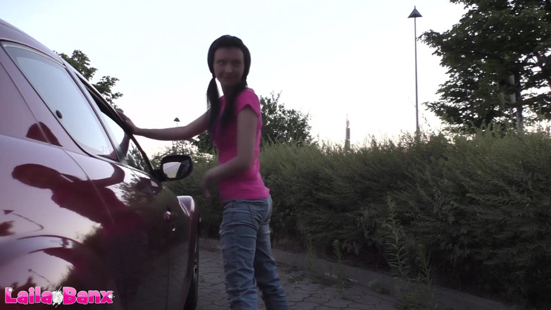 Laila Banx: The dick-garage - public filled up with sperm plus!!!