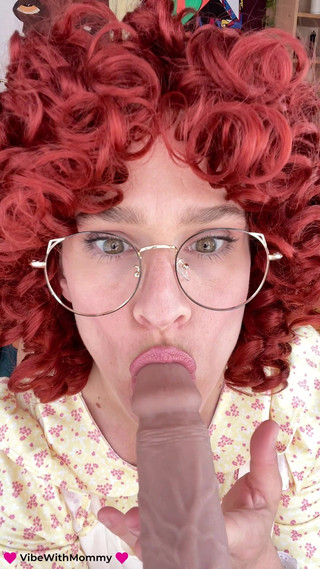 VibeWithMommy: Slutty Jewish granny obsessed with circumcision