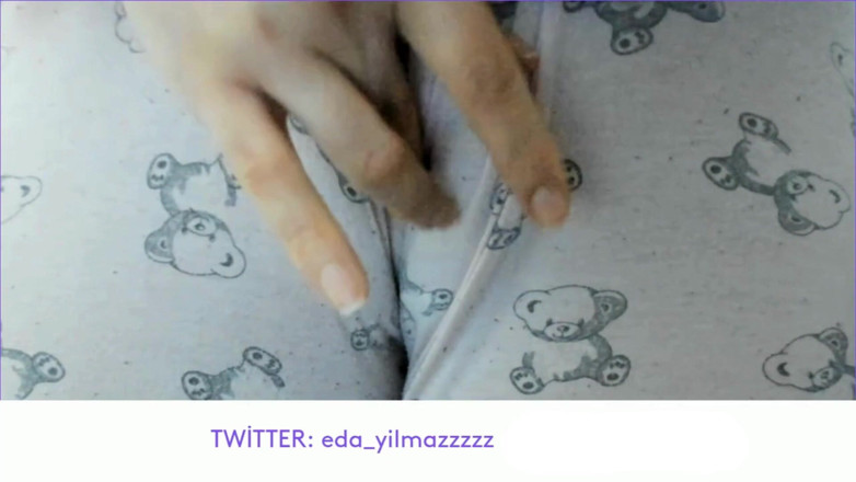 bigass_sexy_bigboobs: Cameltoe- Swollen Pussy- Masturbate with Pajamas