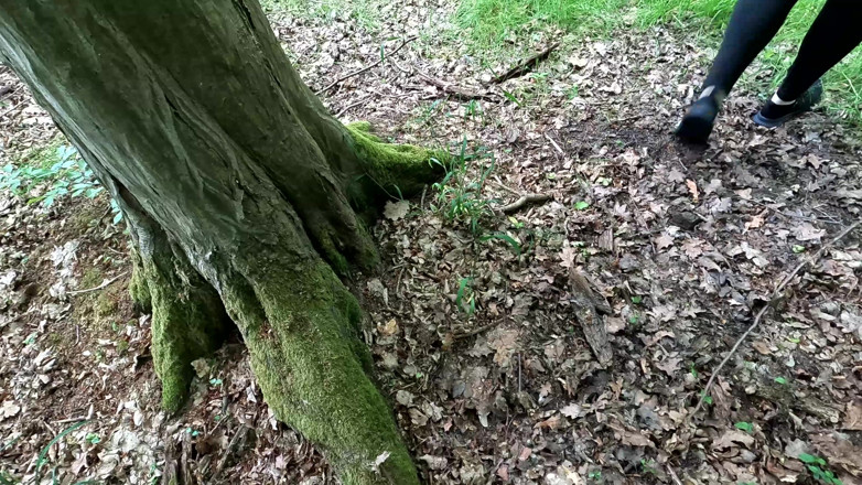 Bouncy Tits Action: Training für Weltrekord beim tittenklatschen Nr. 1 - Teil 2