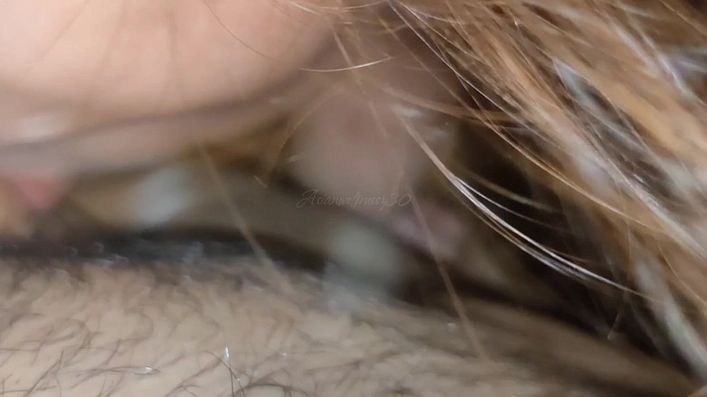 Asianwetpussy30: AsianWetpussy30 - часть 1 - эта горячая студентка, которую я трахнула, даже незнакомцев