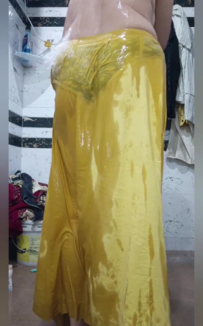Priyahot77: priya bhaabhi nee shaili ka bodi sho