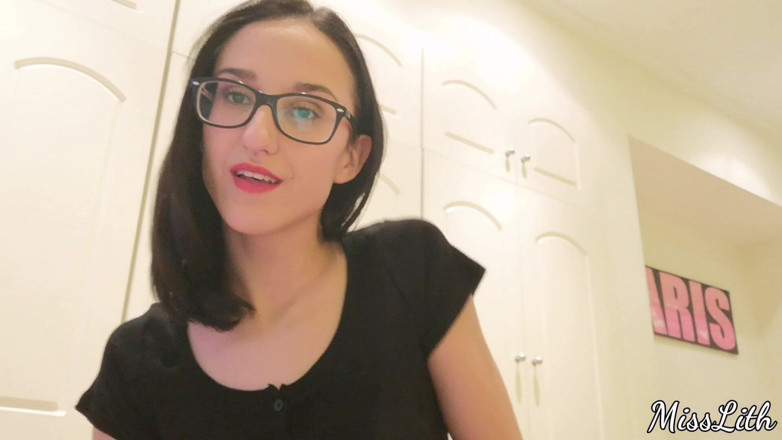 Miss Lith Domina: JOI per pantysniffer