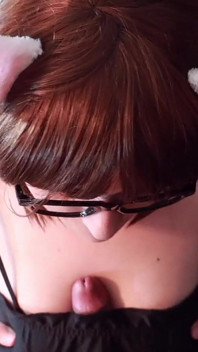 Velma prohrává sázku oblečená jako