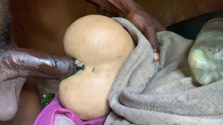 Bangcum8: Scopando il culo profondamente dolce e crema